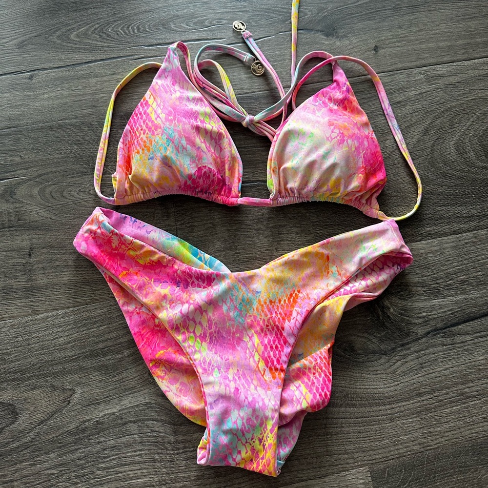 Berry Beachy Bikini Set